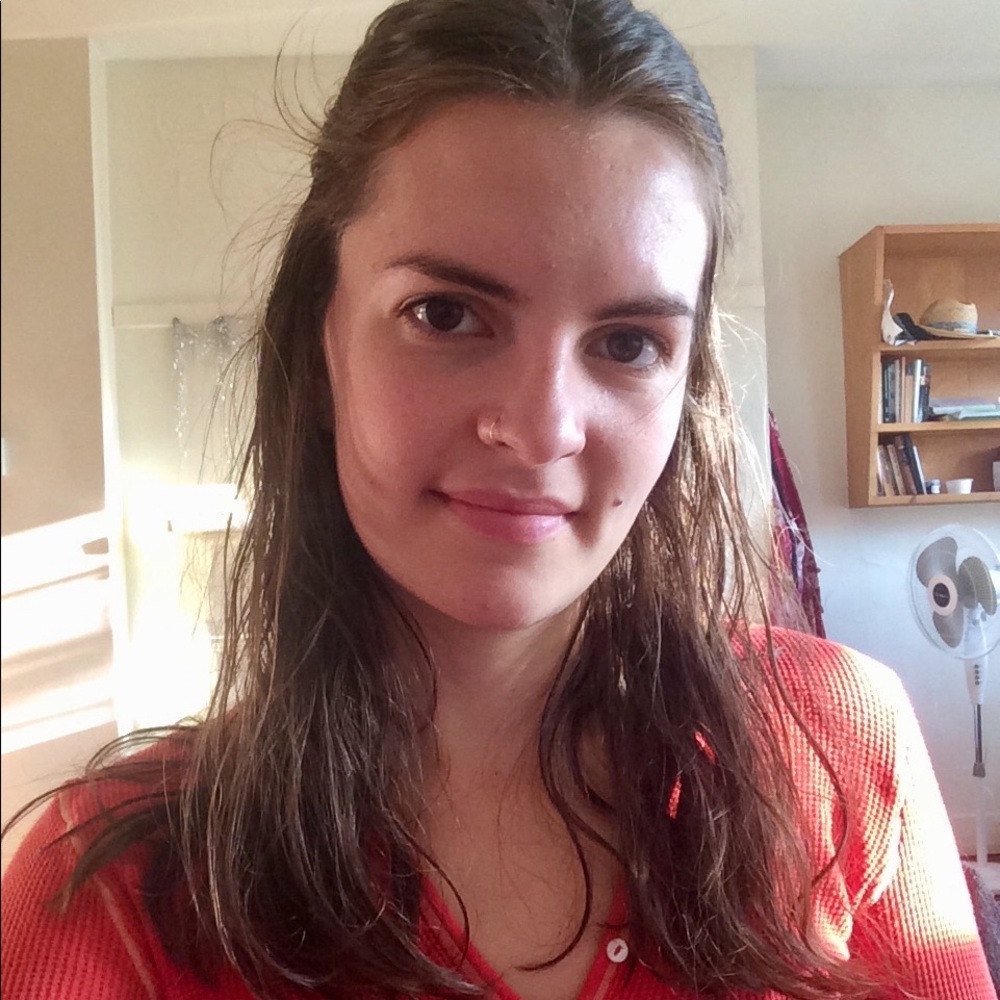 Meet your Posher, Cora